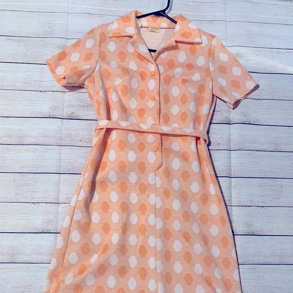 🔥Host pick🔥Vintage coral polka dot dress - Picture 2 of 16